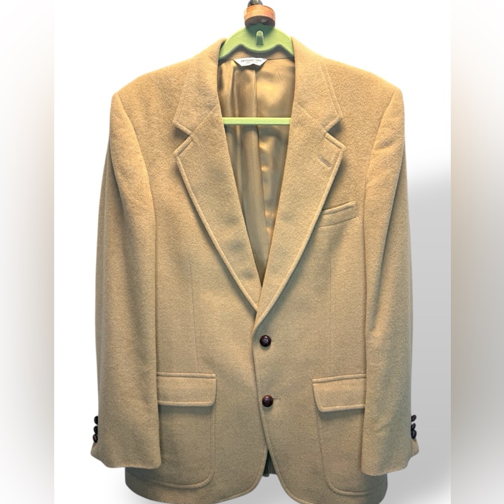 Vintage  Corporate‎ Man 100% Camelhair Sport Coat Blazer Jacket Mens Size 44